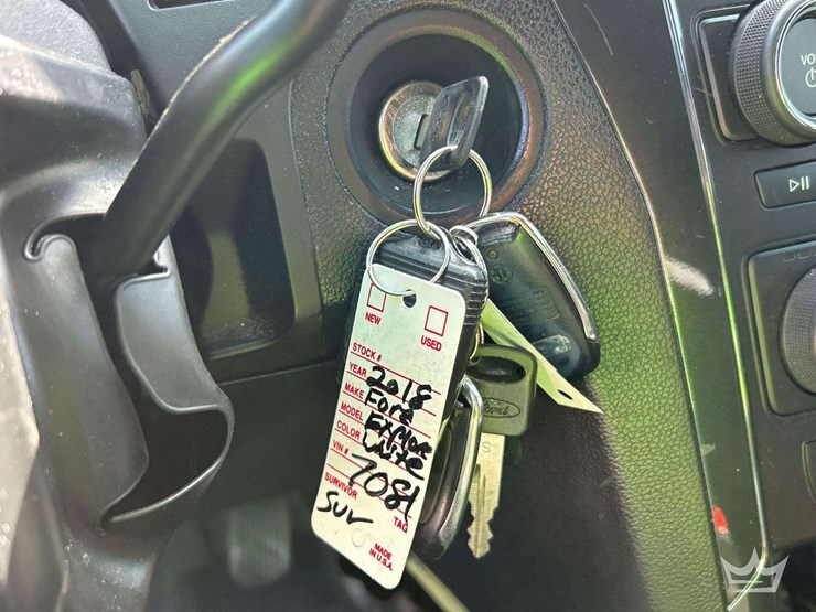 2018-ford-explorer-awd-suv-image-27