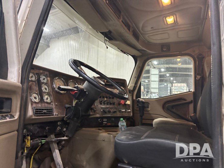 international-9900i-image-60