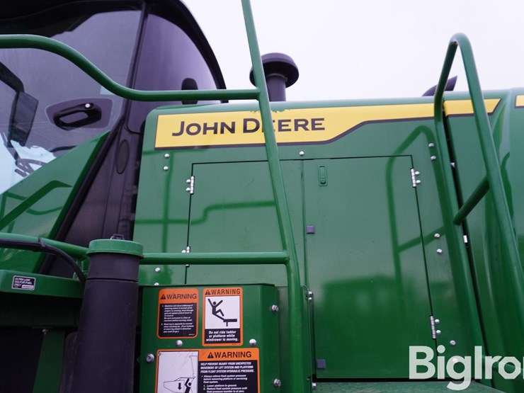 john-deere-w235r-image-20