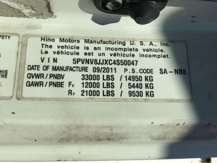 2012-hino-338-image-16