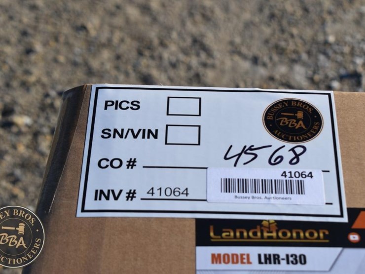 landhonor-retractable-garden-hose-reel-image-6