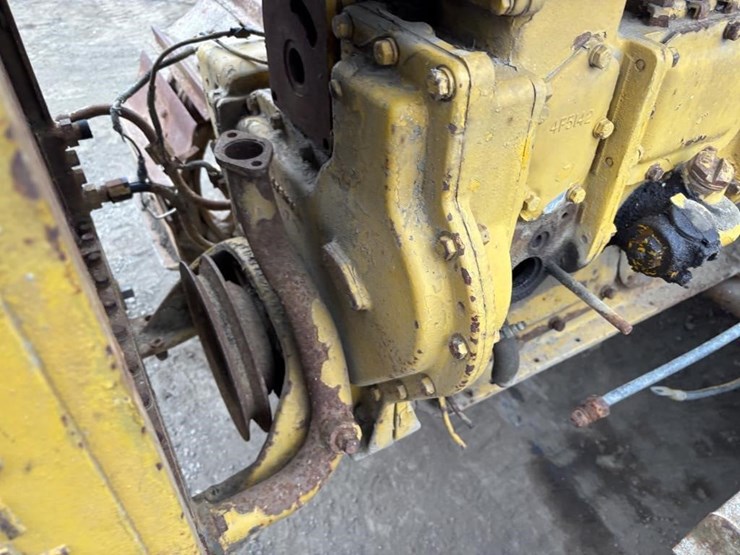 caterpillar-d2-image-18