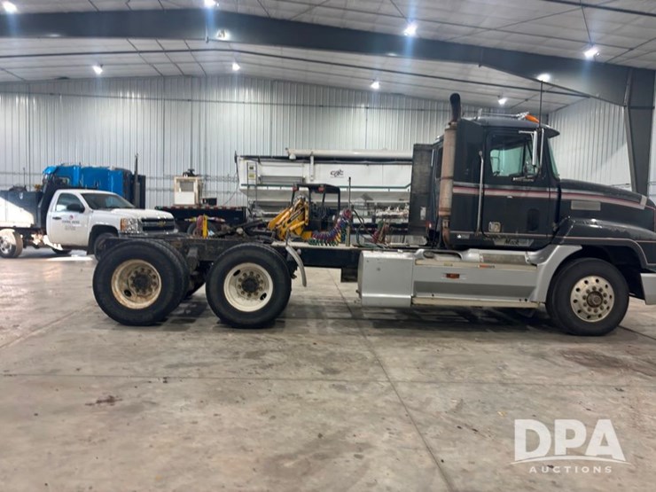 1993-mack-ch613-image-5