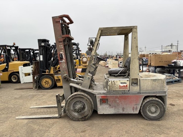 nissan-ph02a25v-image-5