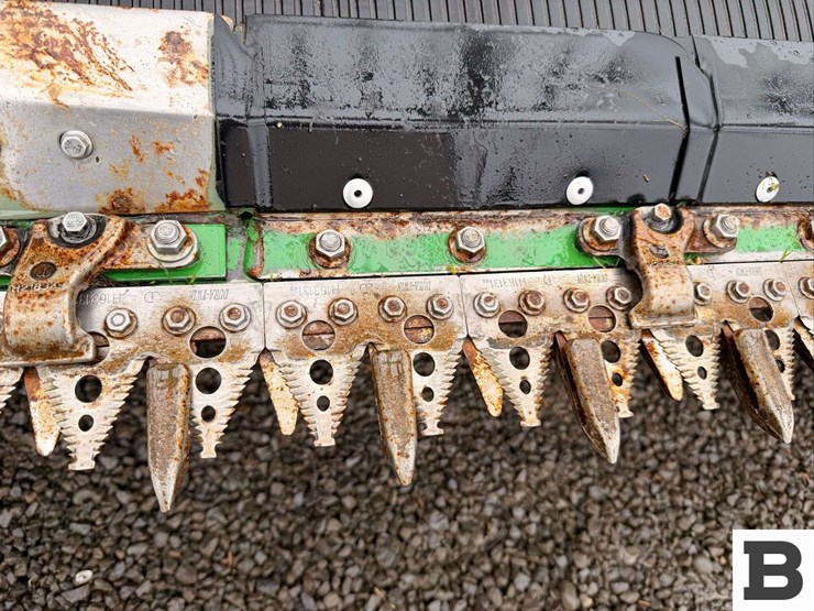 2022-john-deere-hd35r-image-28