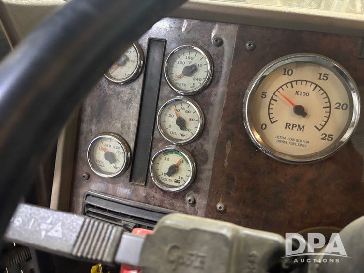 international-9900i-image-69