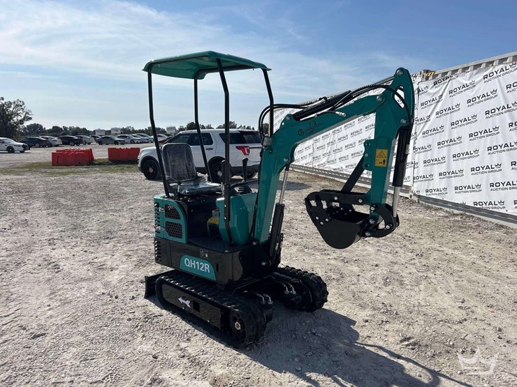 unused-2025-cfg-industrial-qh12r-mini-excavator-image-4