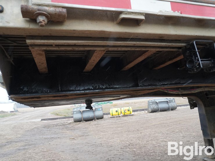 2014-transcraft-tri/a-drop-deck-trailer-w/ramps-image-12