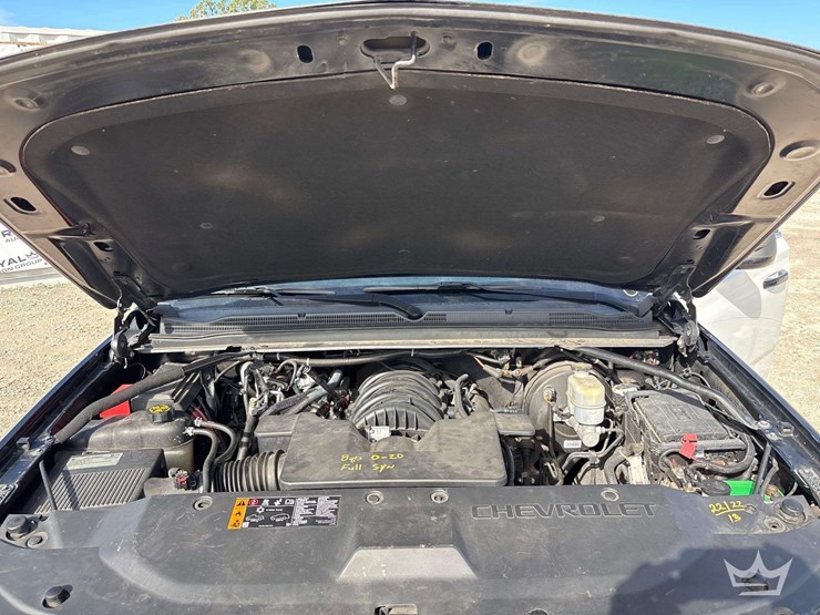 2019-chevrolet-tahoe-suv-image-7