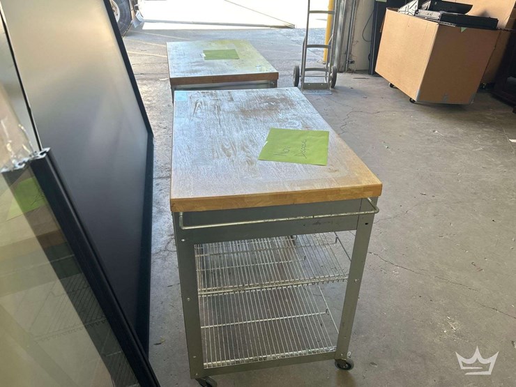 two-mobile-storage-carts-image-4