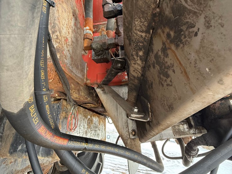 case-ih-titan-3030-image-21