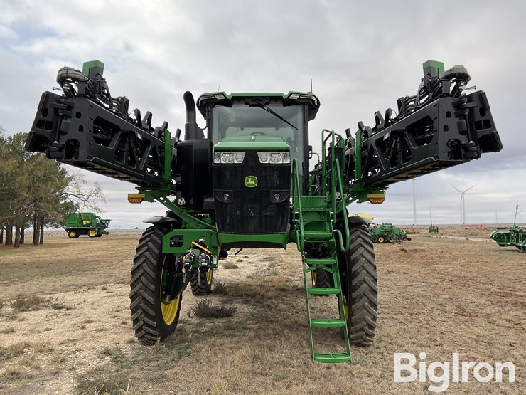 john-deere-412r-image-2