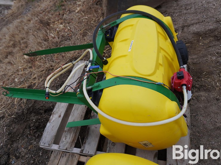 12-volt-preservative-applicator-image-9