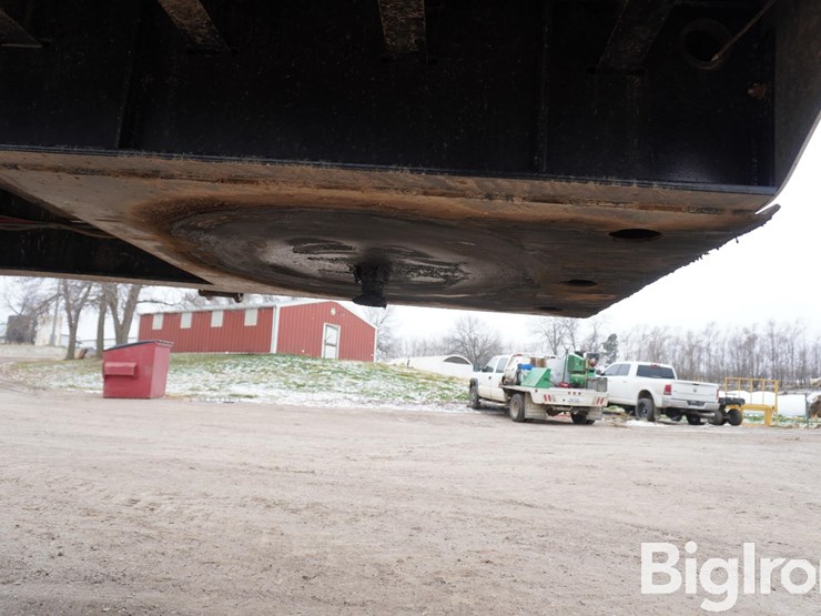 2024-wabash-53'-drop-deck-trailer-w/front-&-rear-hay-extensions-image-9