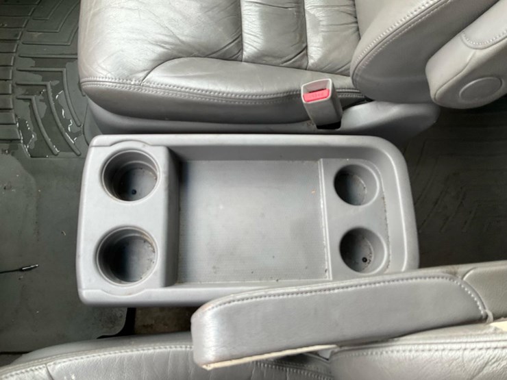 2010-honda-odyssey-touring-image-61