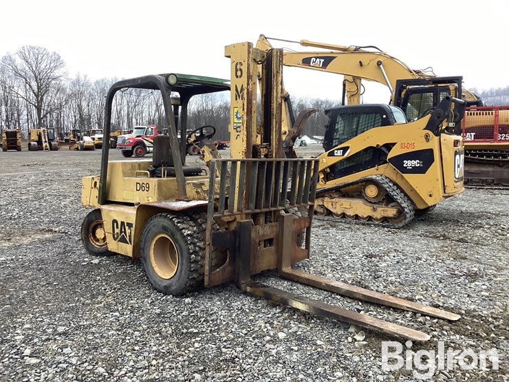 caterpillar-v80d-image-3