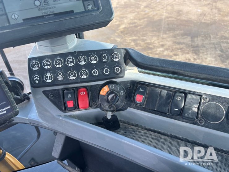 caterpillar-926m-image-78