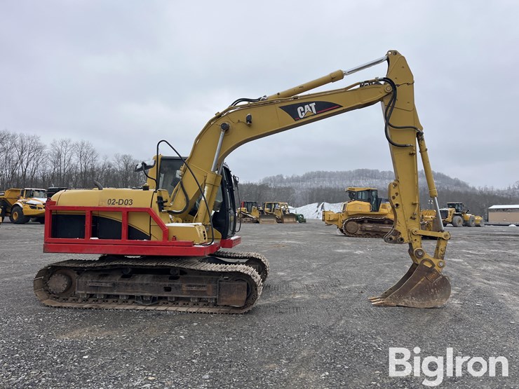 2005-caterpillar-312cl-image-4