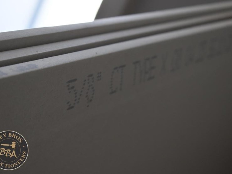 assorted-full-sheets-of-drywall-image-4