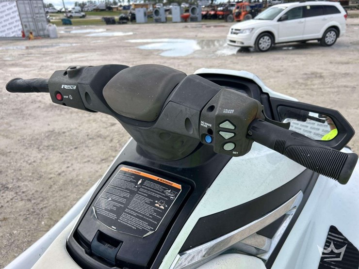 2018-yamaha-vx1050b-ta-waverunner-jet-ski-image-14