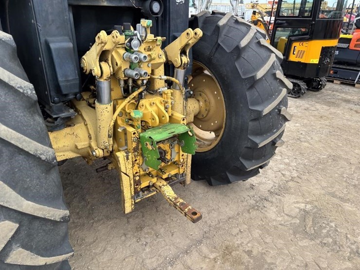 john-deere-6410-image-10