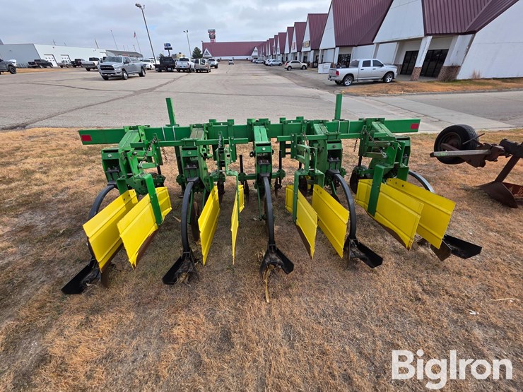 john-deere-885-image-6