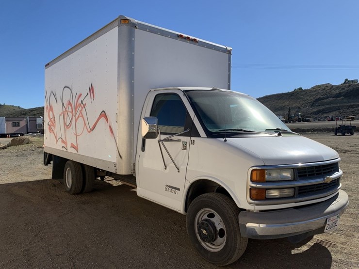 chevrolet-3500-image-2