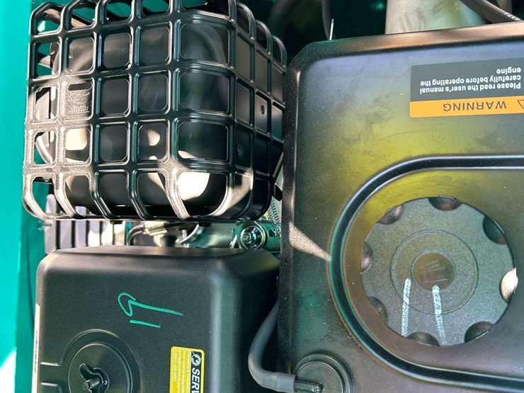 unused-2025-cfg-industrial-h15r-mini-excavator-image-10