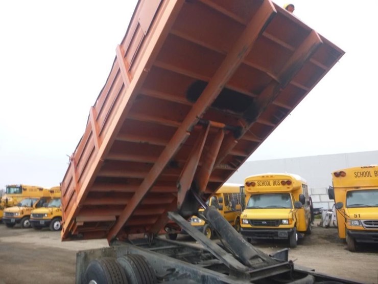 international-4900-image-11