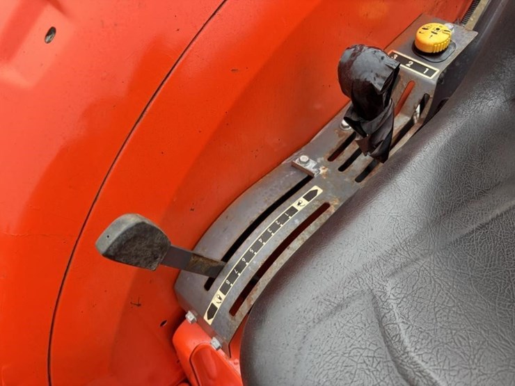 kubota-l4701d-image-26