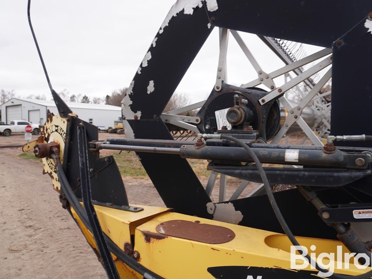 2007-new-holland-30-image-11