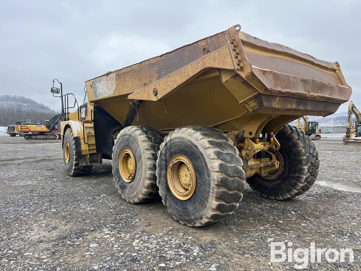 caterpillar-745c-image-7