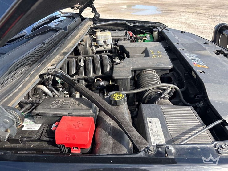 2019-chevrolet-tahoe-suv-image-9