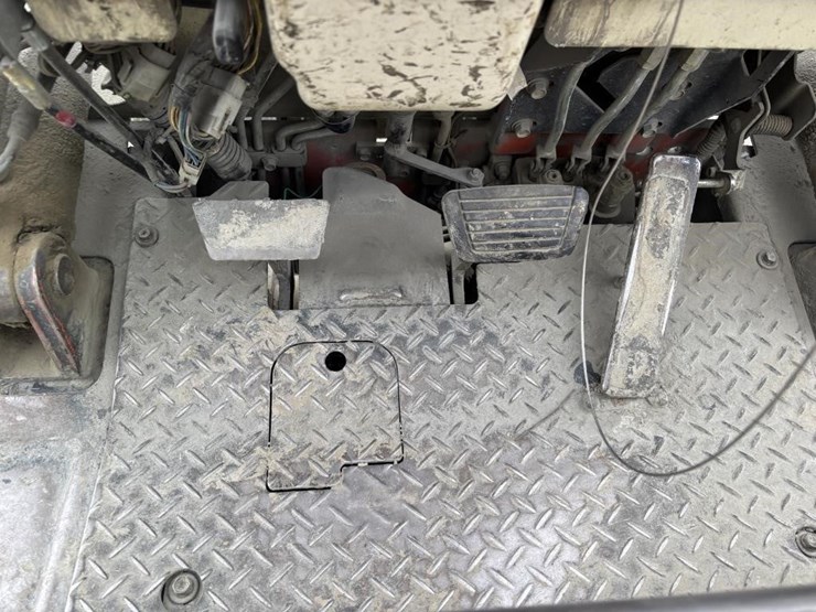 nissan-ph02a25v-image-23