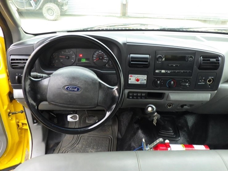 2005-ford-f350-image-7