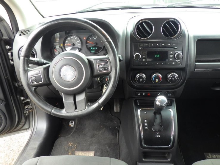 jeep-compass-image-9