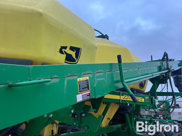 john-deere-1890-image-18