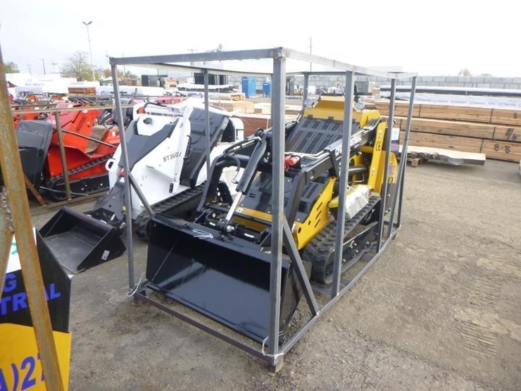 2025-cfg-kkt-(a)27-skid-steer-track-loader-image-1