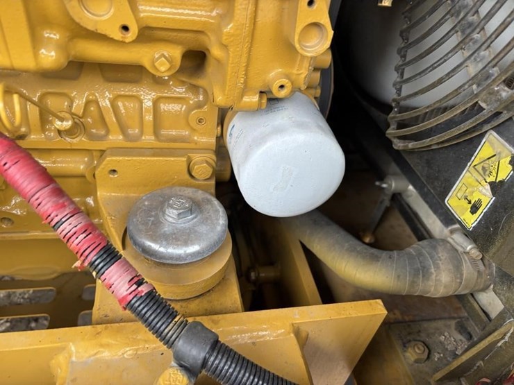 caterpillar-305.5e2-image-54