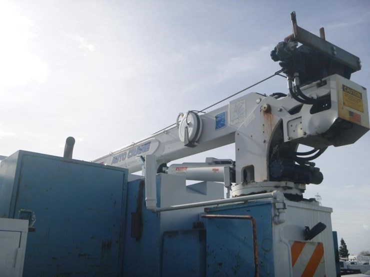 auto-crane-6006h-image-13