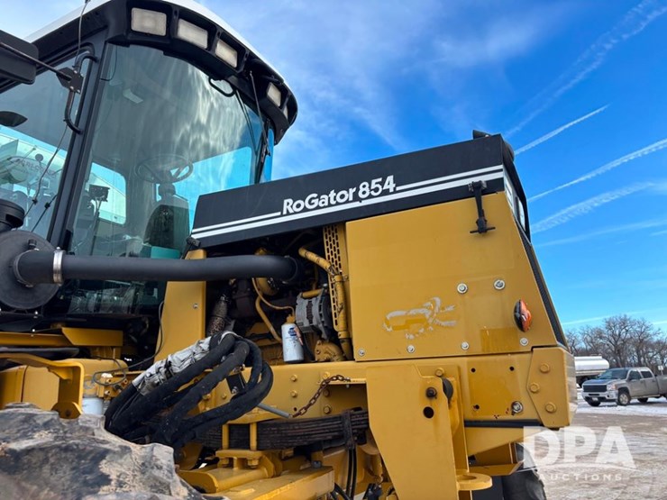 new-leader-l2020-g4-image-51