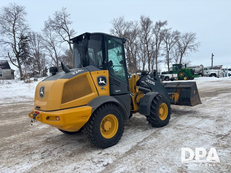 deere-324l-image-11