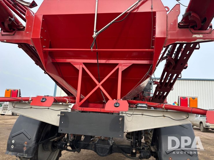 2018-case-ih-810-image-50