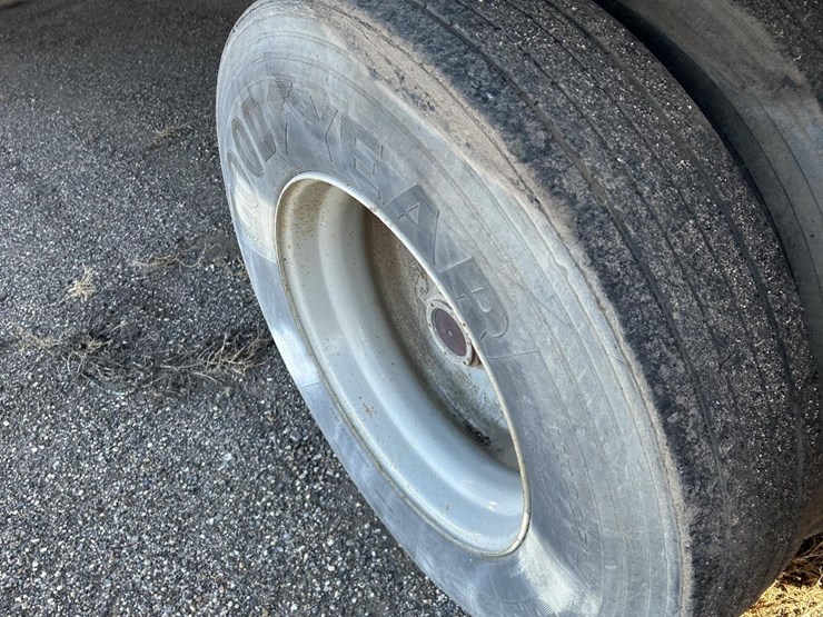 2000-great-dane-trailer-image-16