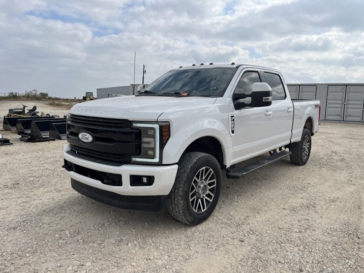 2019-ford-f250-image-1