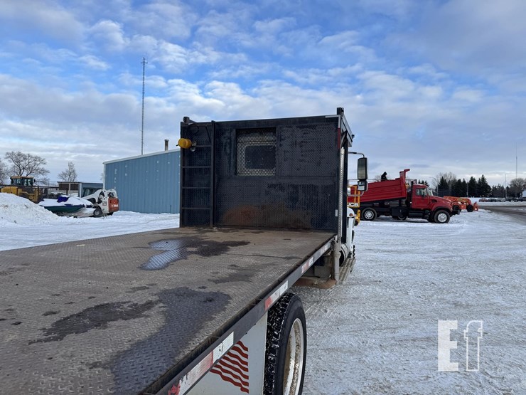 international-durastar-4400-image-34