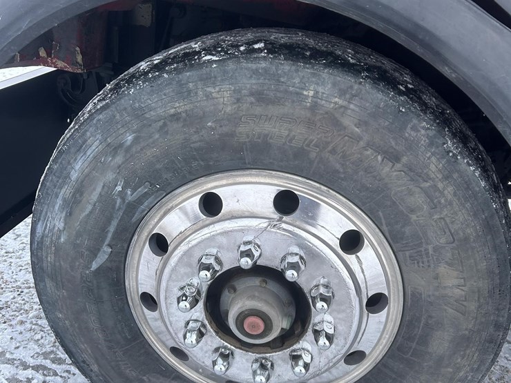 1997-peterbilt-357-image-13