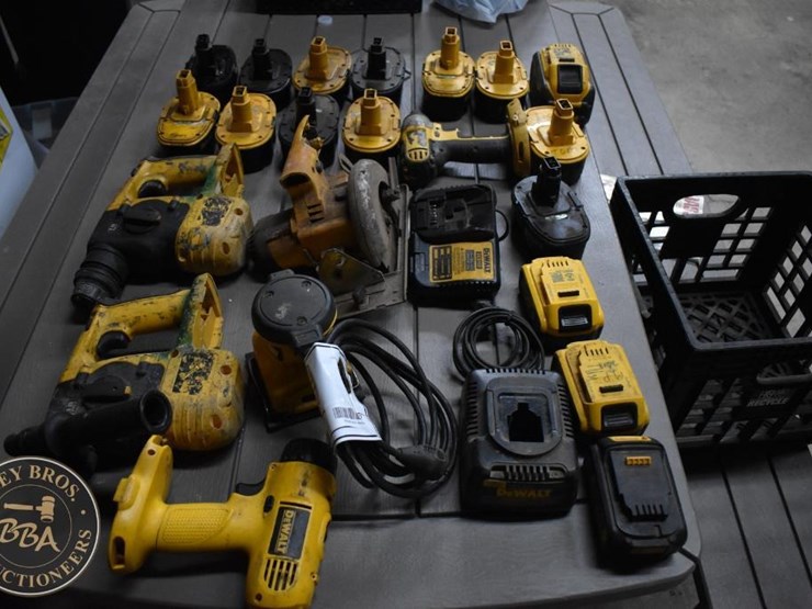 dig-master-mini-excavator-40787-image-2