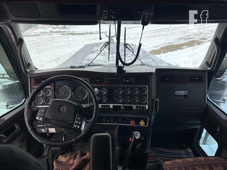 kenworth-w900-image-59