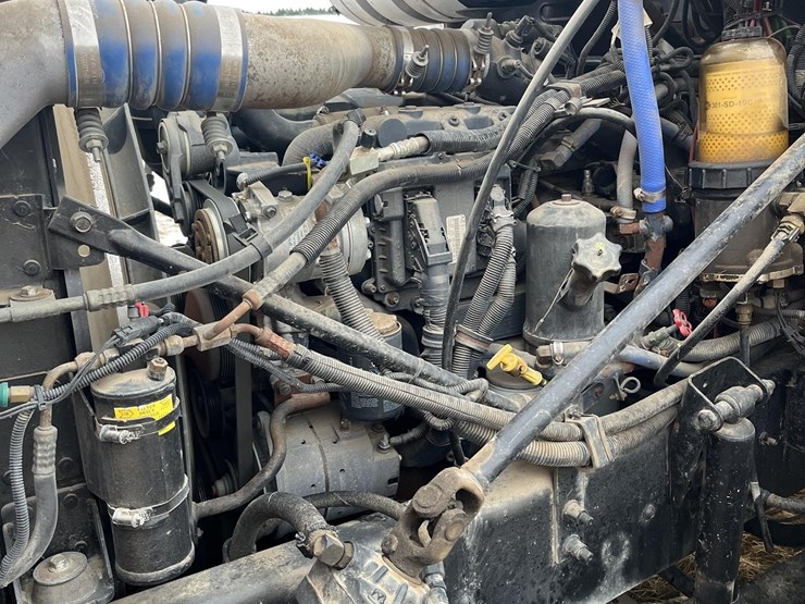 2006-mack-vision-cxn613-image-9